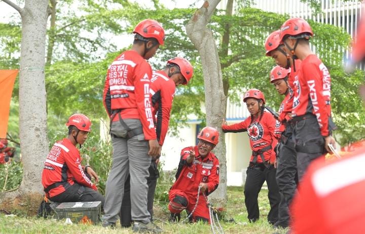 UTM Cetak Generasi Penyelamat Tangguh Lewat Sekolah Vertical Rescue